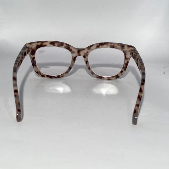 1389 Mona Oversize Reading Glasses 1.50 Readers Light Tortoise Frames NWT - Picture 5 of 9